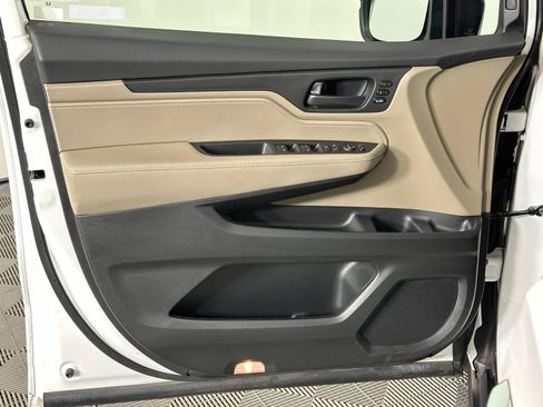 Used 2024 Honda Odyssey EX-L image 37