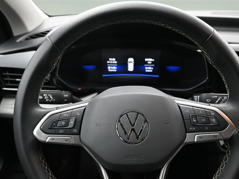Used 2024 Volkswagen Taos S AWD/4WD image 19