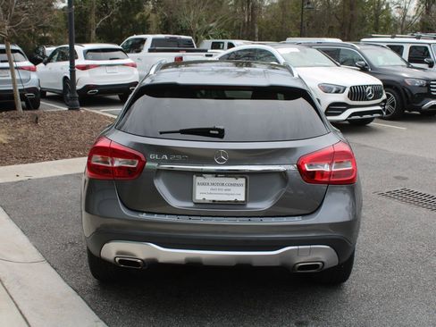 Used 2018 Mercedes-Benz GLA 250 image 6