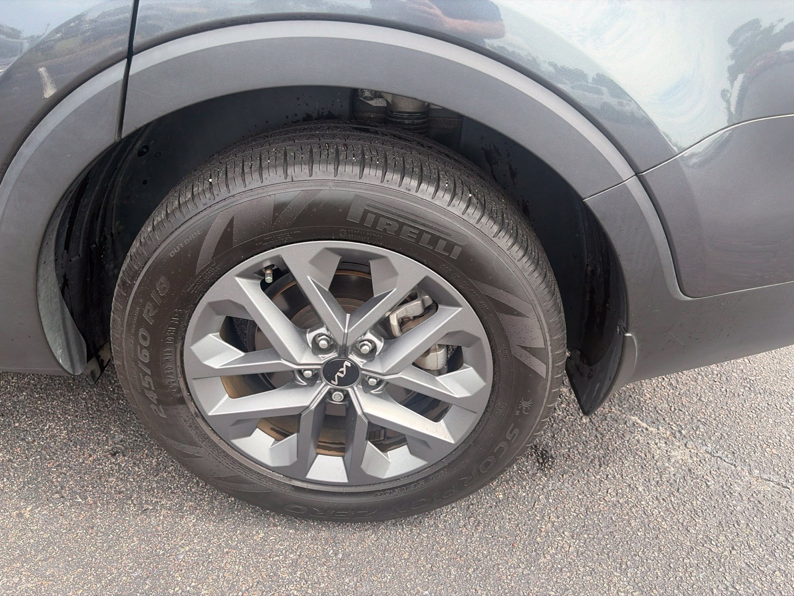 Used 2024 Kia Telluride LX FWD image 11