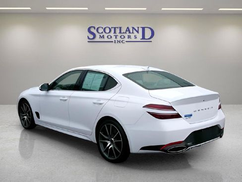 Used 2025 Genesis G70 2.5T RWD image 8