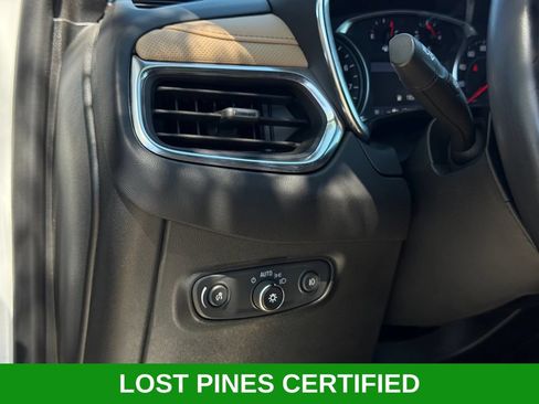 Used 2022 Chevrolet Equinox Premier AWD/4WD image 8