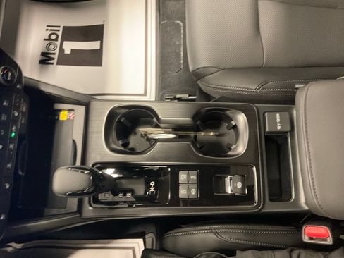 New 2026 Subaru Outback Touring XT AWD/4WD image 21