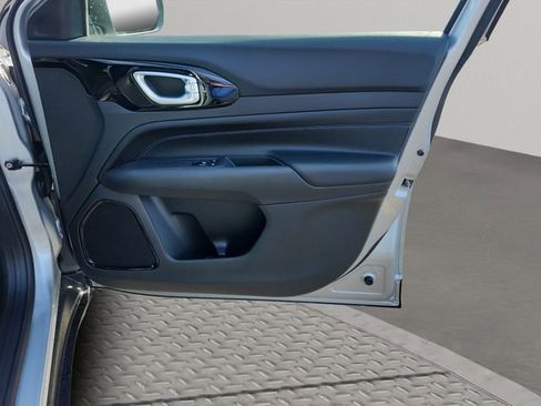 New 2026 Jeep Compass Latitude w/ Quick Order Package 29K image 19