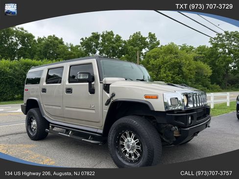 Used 2004 HUMMER H2 AWD/4WD image 1