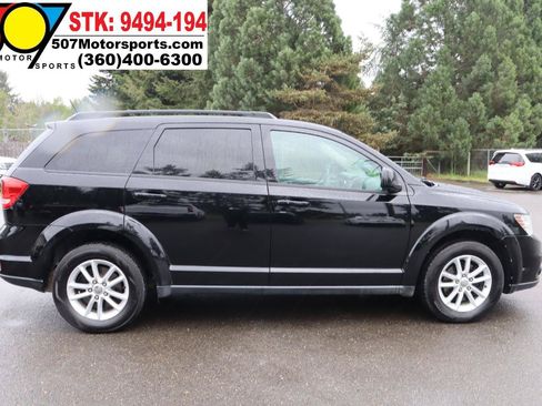 Used 2015 Dodge Journey SXT w/ Flexible Seating Group FWD image 10