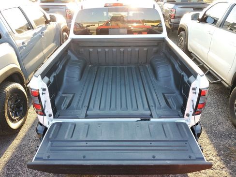 New 2026 Nissan Frontier S w/ Tow Package image 5