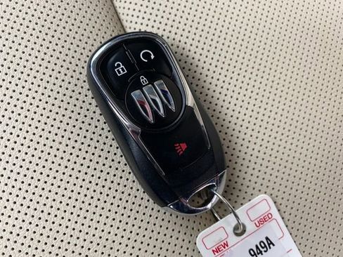 Used 2024 Buick Encore GX Sport Touring image 24