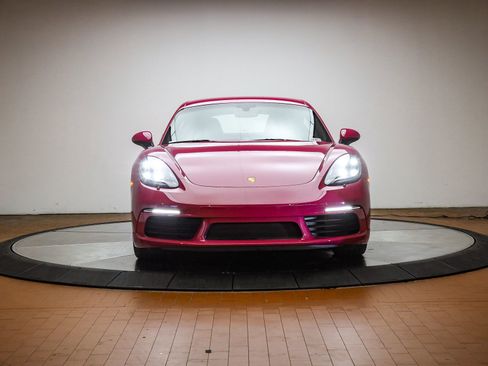Used 2025 Porsche 718 Cayman S image 13
