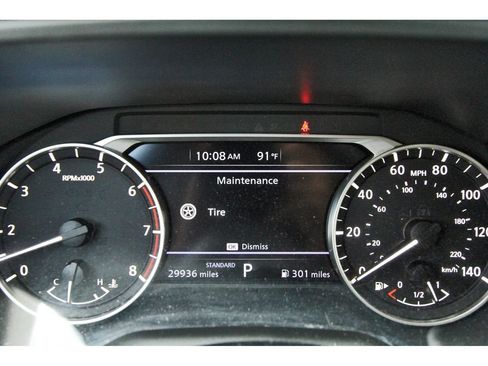 Certified 2023 Nissan Rogue SV FWD image 13