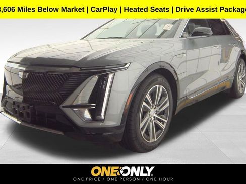 Used 2024 Cadillac Lyriq Luxury image 1
