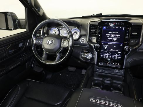 Used 2019 RAM 1500 Limited AWD/4WD image 9