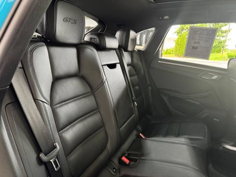 Used 2021 Porsche Macan GTS w/ Premium Package Plus (PF9) AWD/4WD image 30
