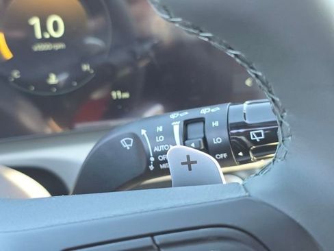 New 2026 Hyundai Tucson Limited image 33