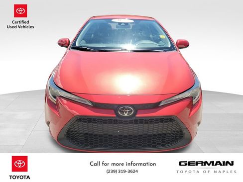 Certified 2021 Toyota Corolla LE image 3