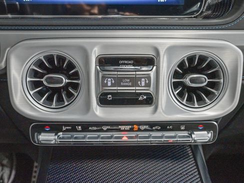 Used 2025 Mercedes-Benz G 580 w/ EQ Technology image 38
