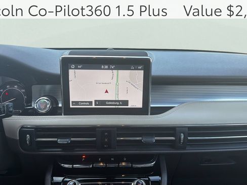 Used 2022 Lincoln Corsair AWD w/ Equipment Group 101A image 4
