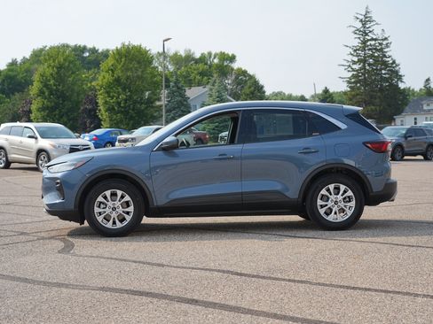 Used 2024 Ford Escape Active w/ Tech Pack #2 FWD image 7