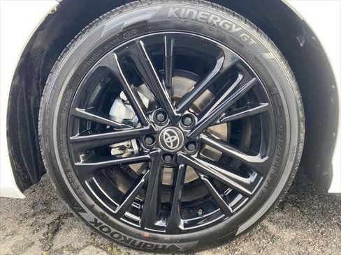 Certified 2025 Toyota Camry SE image 10