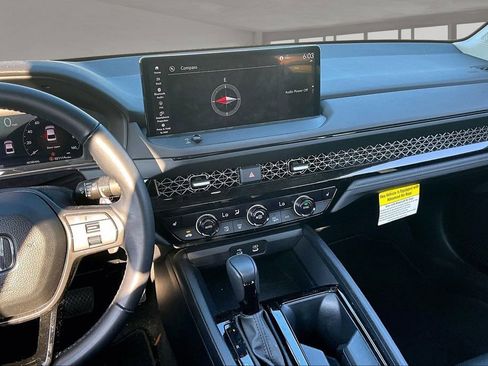Used 2024 Honda Accord EX-L image 9