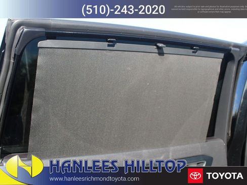 Certified 2022 Toyota Highlander XLE image 18