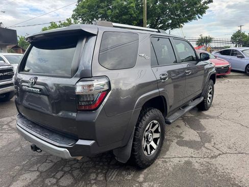 Used 2017 Toyota 4Runner TRD Off-Road AWD/4WD image 6