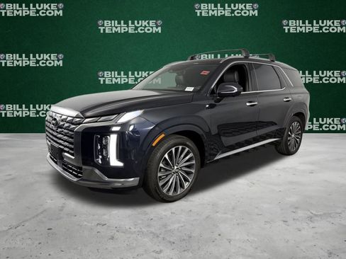 Used 2025 Hyundai Palisade Calligraphy image 3