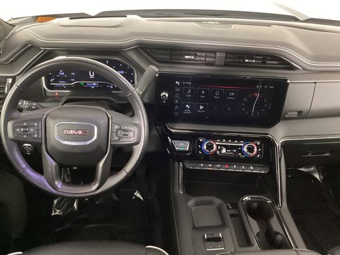 Used 2024 GMC Sierra 2500 AT4X AWD/4WD image 15