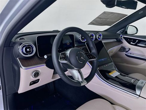 Certified 2025 Mercedes-Benz C 300 4MATIC Sedan image 9