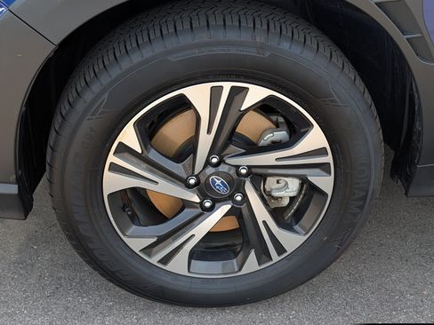 Certified 2025 Subaru Crosstrek 2.5i Premium AWD/4WD image 15