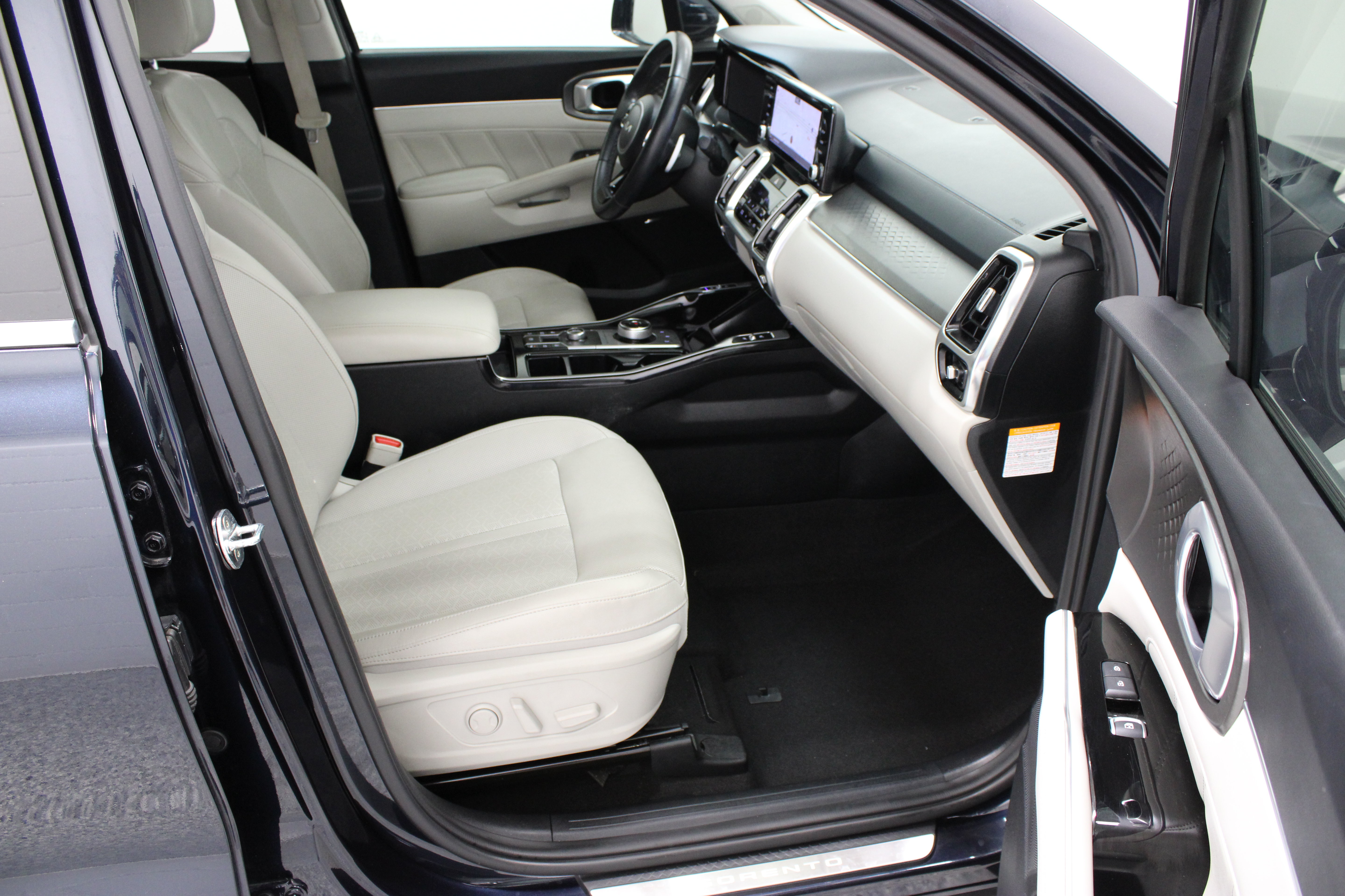 Used 2022 Kia Sorento SX Prestige AWD/4WD image 39