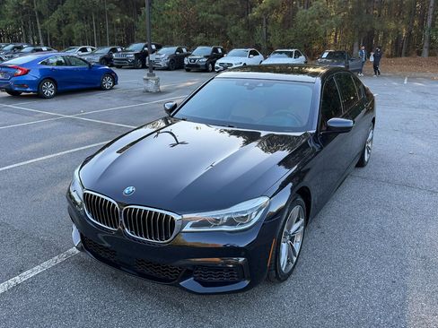 Used 2016 BMW 750i xDrive image 30