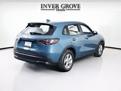 Used 2023 Honda HR-V LX image 5