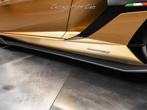 Used 2019 Lamborghini Aventador SVJ AWD/4WD image 39