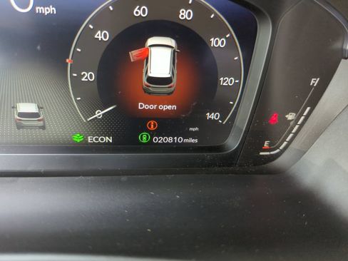 Used 2024 Honda Pilot Elite image 49