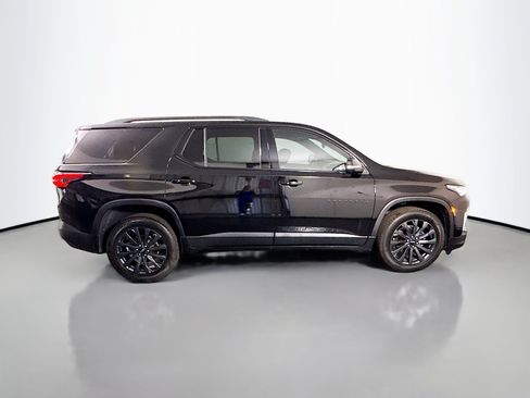 Used 2022 Chevrolet Traverse RS FWD image 11