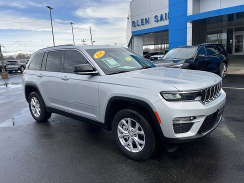 Used 2022 Jeep Grand Cherokee Limited image 6