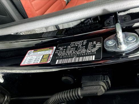 Certified 2026 Kia Sportage SX AWD/4WD image 19