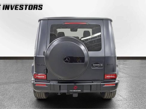 Used 2025 Mercedes-Benz G 63 AMG 4MATIC image 2