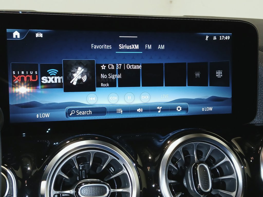 New 2026 Mercedes-Benz GLA 250 4MATIC image 24