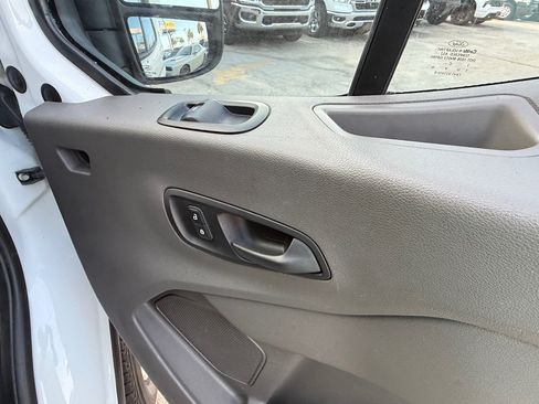 Used 2021 Ford Transit 250 Medium Roof RWD image 15