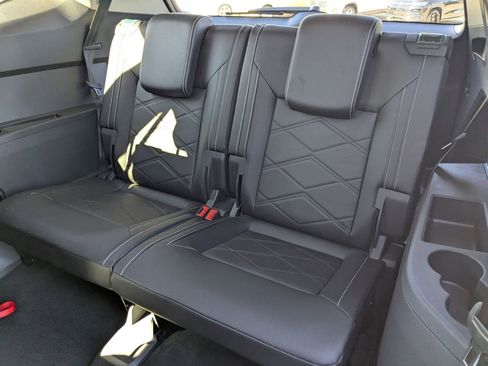 New 2026 Volkswagen Atlas SE image 29