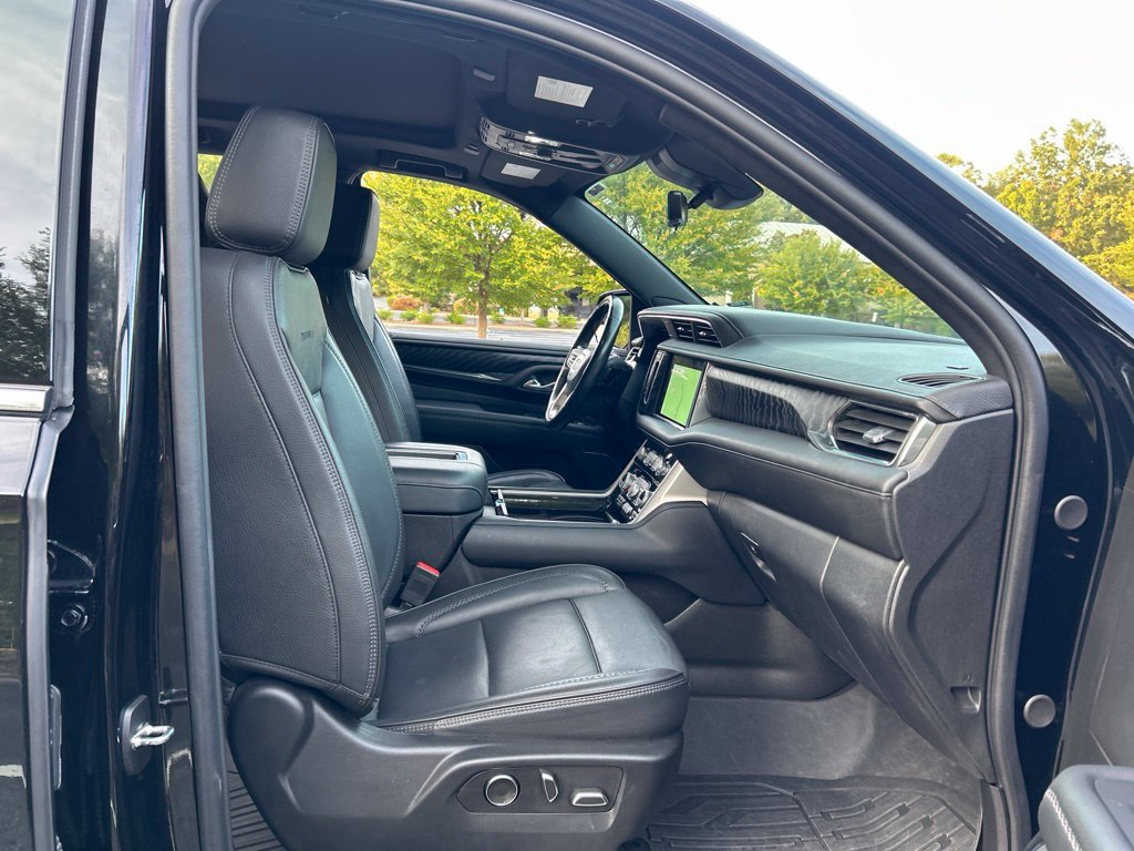 Used 2023 GMC Yukon Denali w/ Advanced Technology Package AWD/4WD image 57