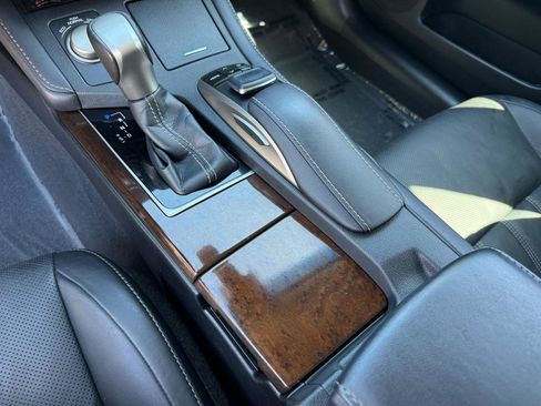 Used 2017 Lexus ES 350 w/ Luxury Package FWD image 22