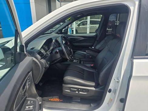 Used 2022 Honda Passport TrailSport image 9