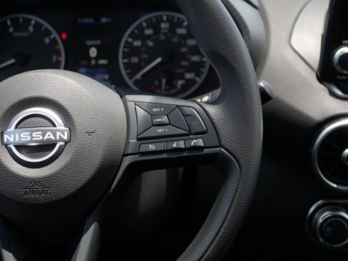 Used 2024 Nissan Sentra S FWD image 22