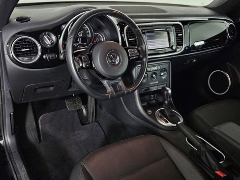 Used 2015 Volkswagen Beetle 1.8T image 7