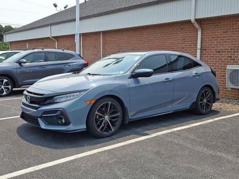 Used 2020 Honda Civic Sport Touring image 2