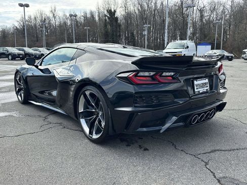 Used 2025 Chevrolet Corvette Z06 image 6