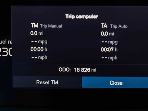 Used 2024 Volvo XC90 B5 Plus image 10